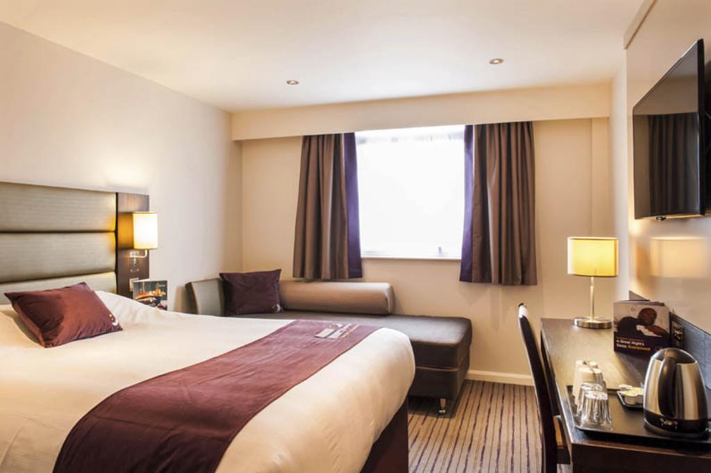 Premier Inn Glasgow - Bellshill マザーウェル 部屋 写真