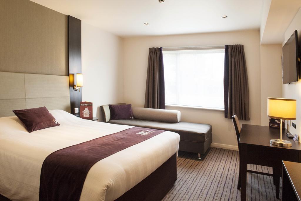 Premier Inn Glasgow - Bellshill マザーウェル 部屋 写真